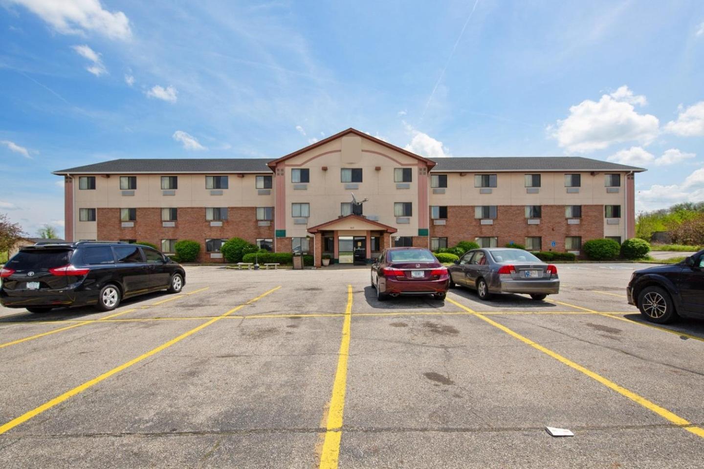 Oyo Hotel Portage I-94 Kültér fotó