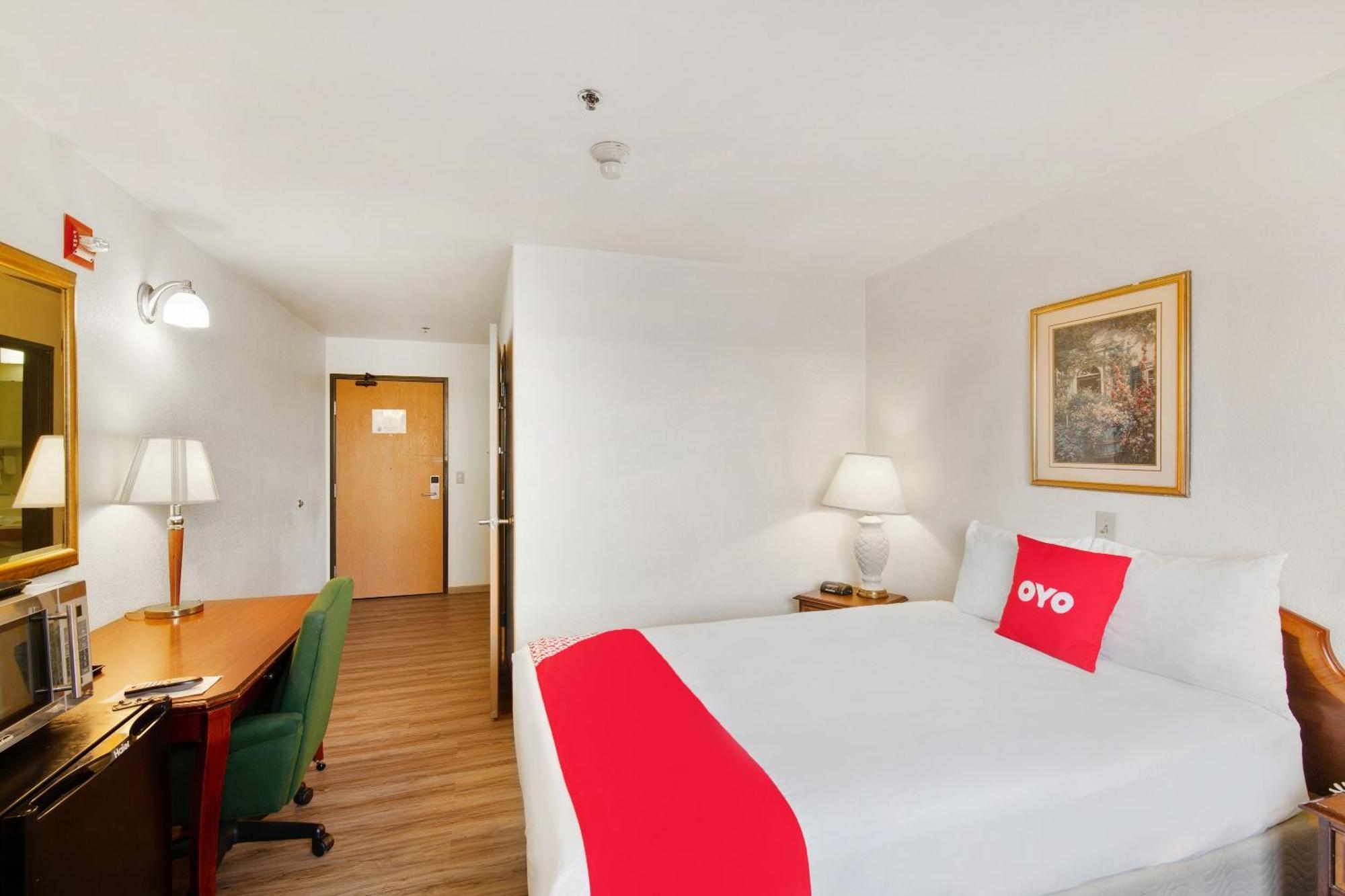 Oyo Hotel Portage I-94 Kültér fotó
